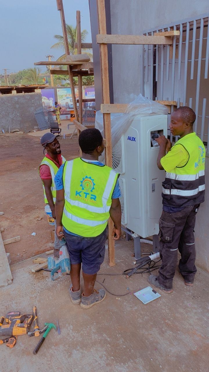 Outdoor air conditioning units installation on site