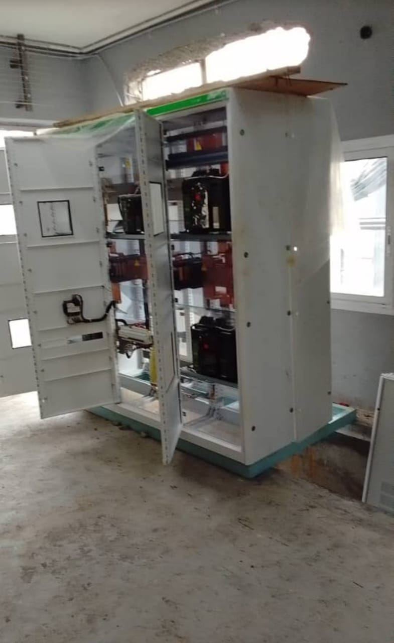Réalisation KTR — armoire TGBT livrée sur chantier